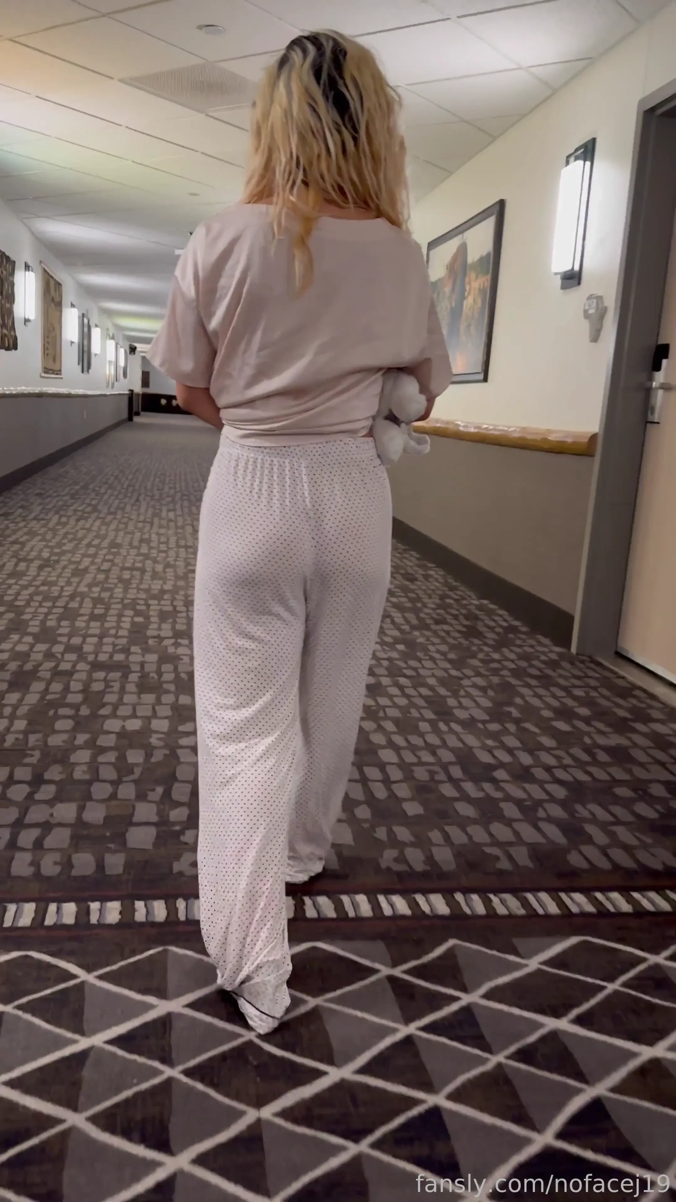 Pov you find me walking alone in a hotel at night spank grope booty 