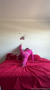 How does that sound ass booty flexible yoga leggings