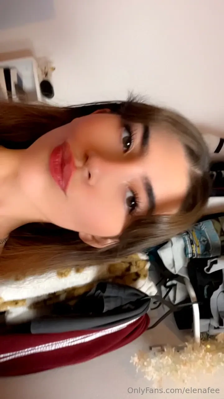 Passt mir das kleid oder willst du es mir ausziehen 