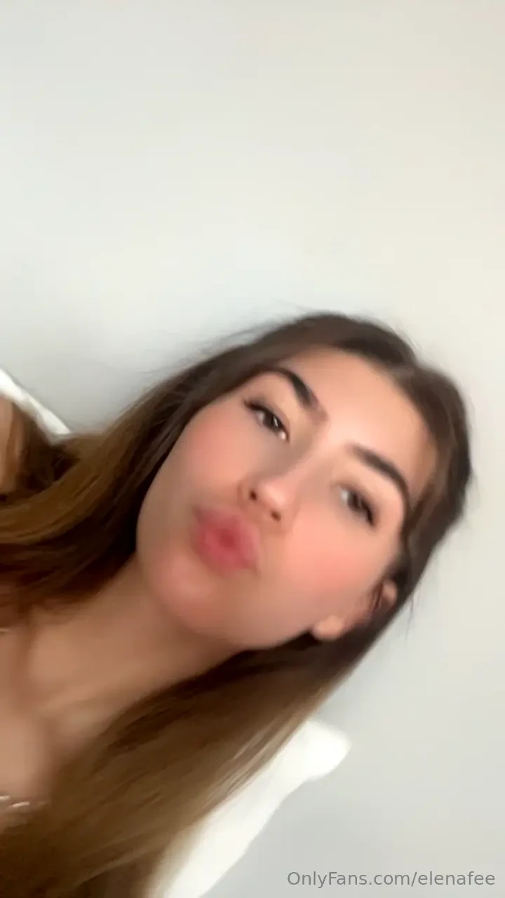 Ich will dass du mich auf den tisch legst meine beine ber deine 