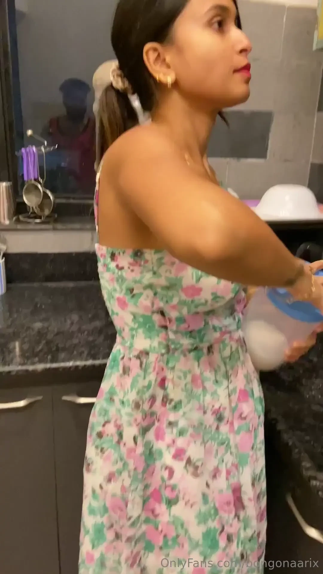 Kitchen lesbian sex with busty boobs by serving coffee to her 