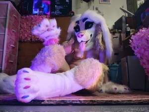 I took so many fuckin great paw pics it was impossible to choose which