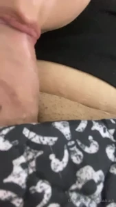 Q linda me veo en 4 y q rico la mamo