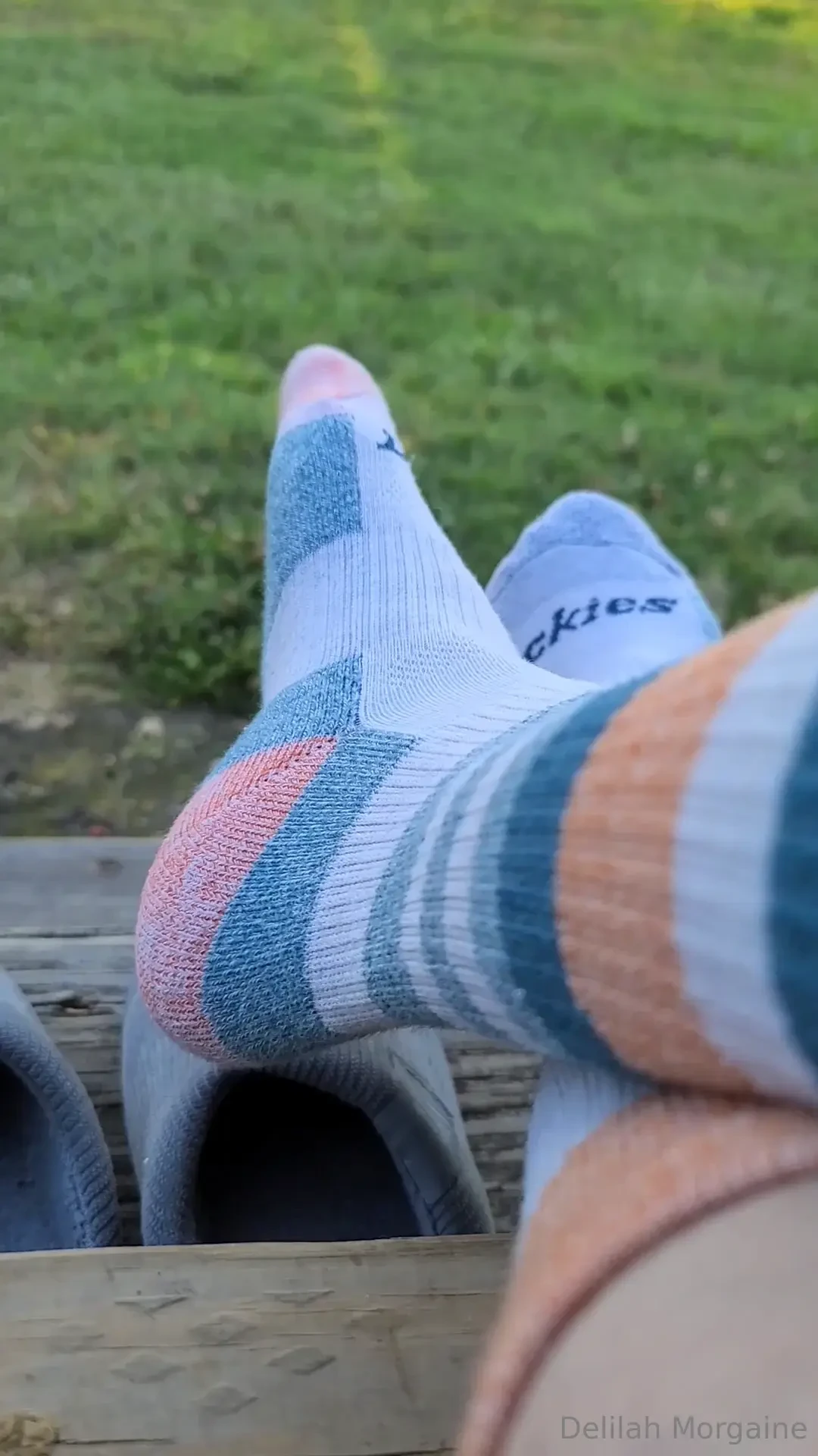 Good evening i m just sitting outside listening to the birds 