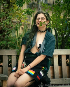 Dumb pride pride bonus part clich s captur s par purpleass pris dans part 1