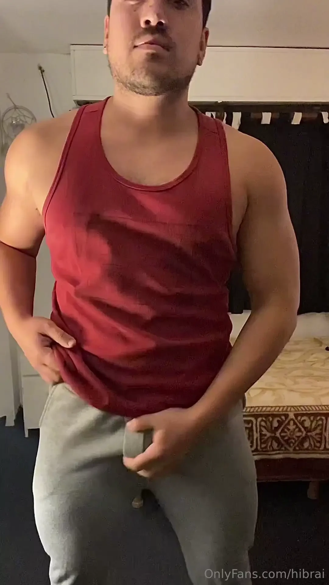 Get naked with me after gym 