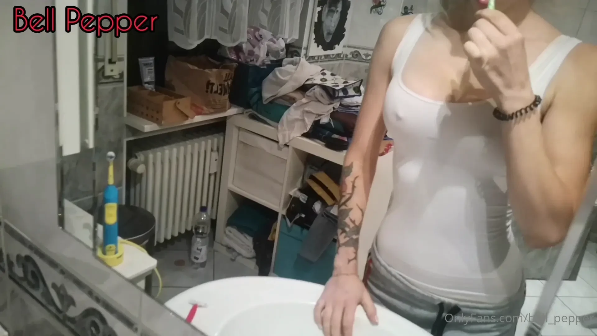 Hey guys after my daily deepthroat training a friend visit me and 