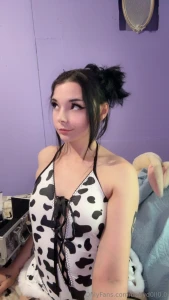 I want you laying me down til we re dead and buried