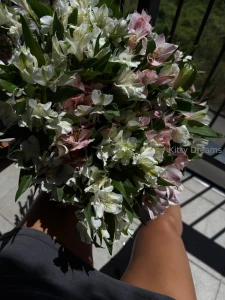 I didn t expect anything but everything i received today touched me