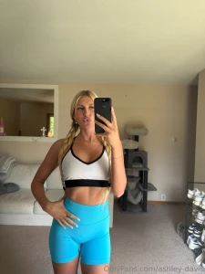 Blew you a kiss before my workout did you catch it part 2