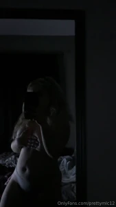 I hate being alone come talk to me baby