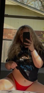 Red looks good on me doesn t it part 2