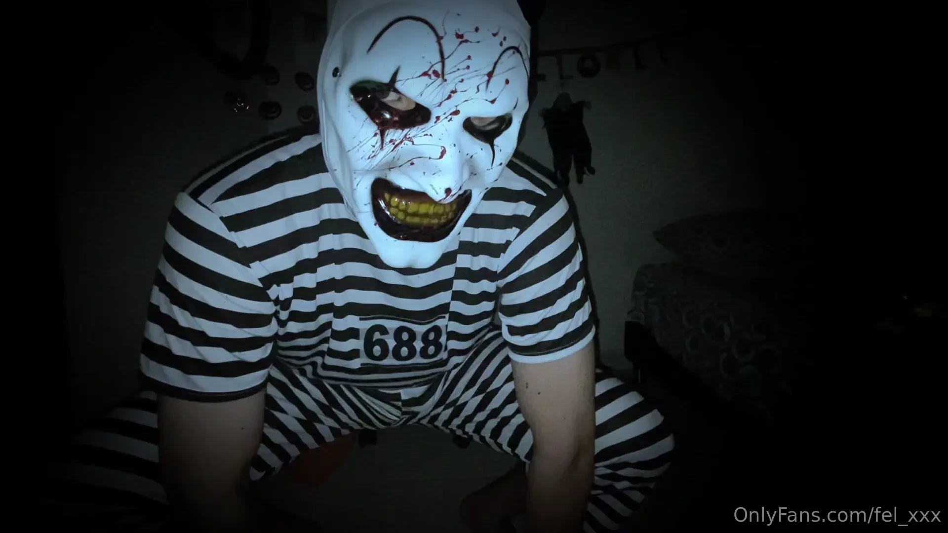 Terrifier heats up on halloween night until he expels a huge load of 