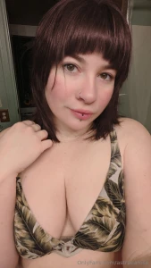 Whoever unlocks the most posts on my of this week will get a free 10