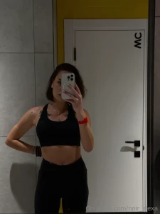 I spent my morning at the gym because beauty doesn t come easy i love