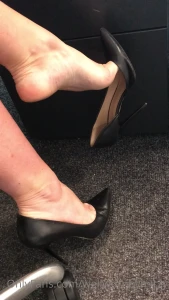 Quick clip at my desk as requested