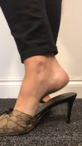 My gucci print closed toe mid height stilettos in 360 degrees