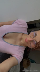 Does pink make me look cute