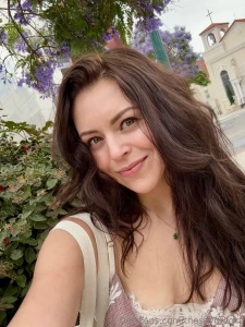 Farmer s markets are just an excuse to wear long dresses