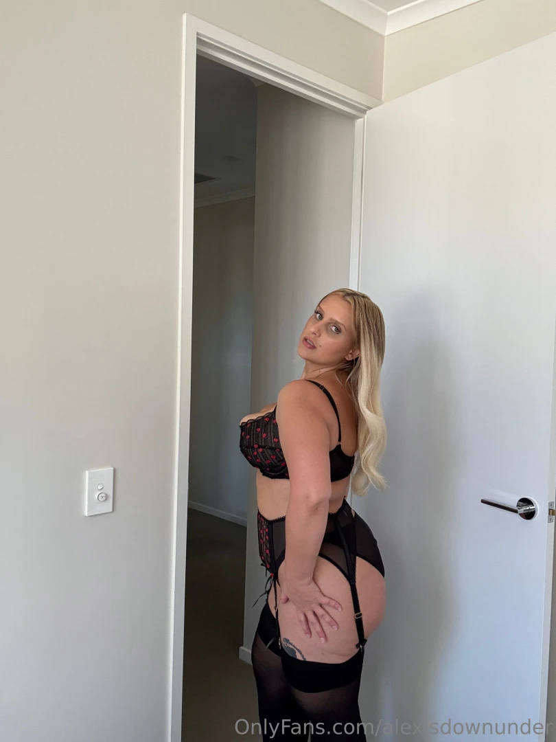 I was super lucky to be gifted this set as part of a collaboration part 6 