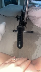 Hadde det litt kjekt med den nye leka jeg har aldri squirtet f r