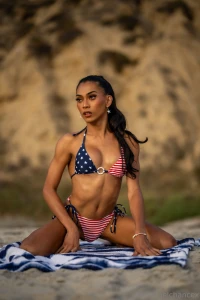 Yall deserve a baddie like me for 4th of july part 1