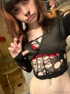 Hiii im doing customs all week sorry for not posting so much i have 5