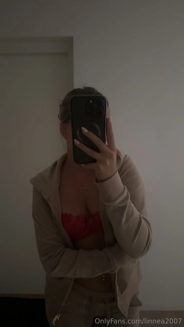 N gon som ocks k nner sig lite sm k t 