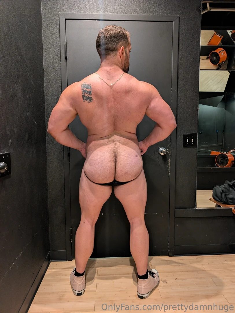 So huge and juiced i can t help but keep showing off my mass part 1 