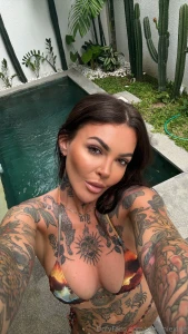 I like the way you kiss me part 18