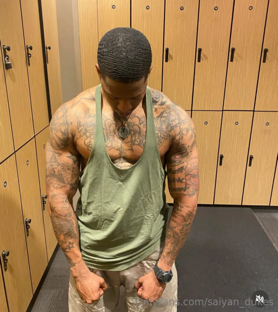 I m the type of friend who only wants to hang out at the gym 