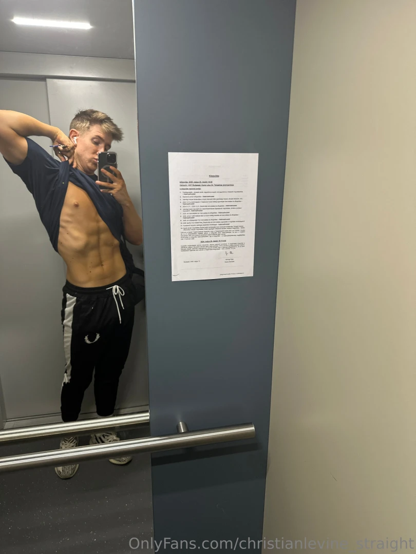 Just a quick abs check how u like it 