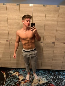 Someone down for a gym session