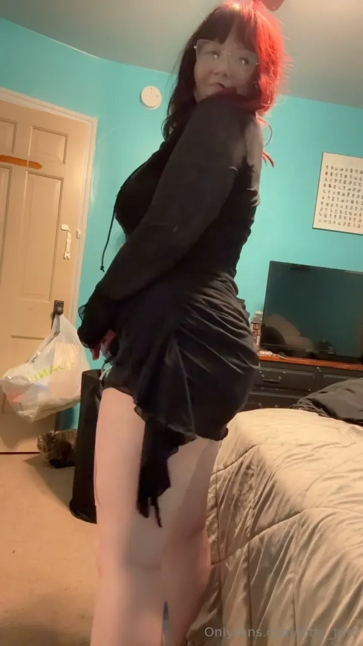 My bday outfit if you sent me a bday present check your inbox to see 