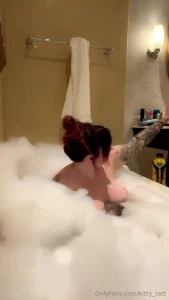 Did you know titties float