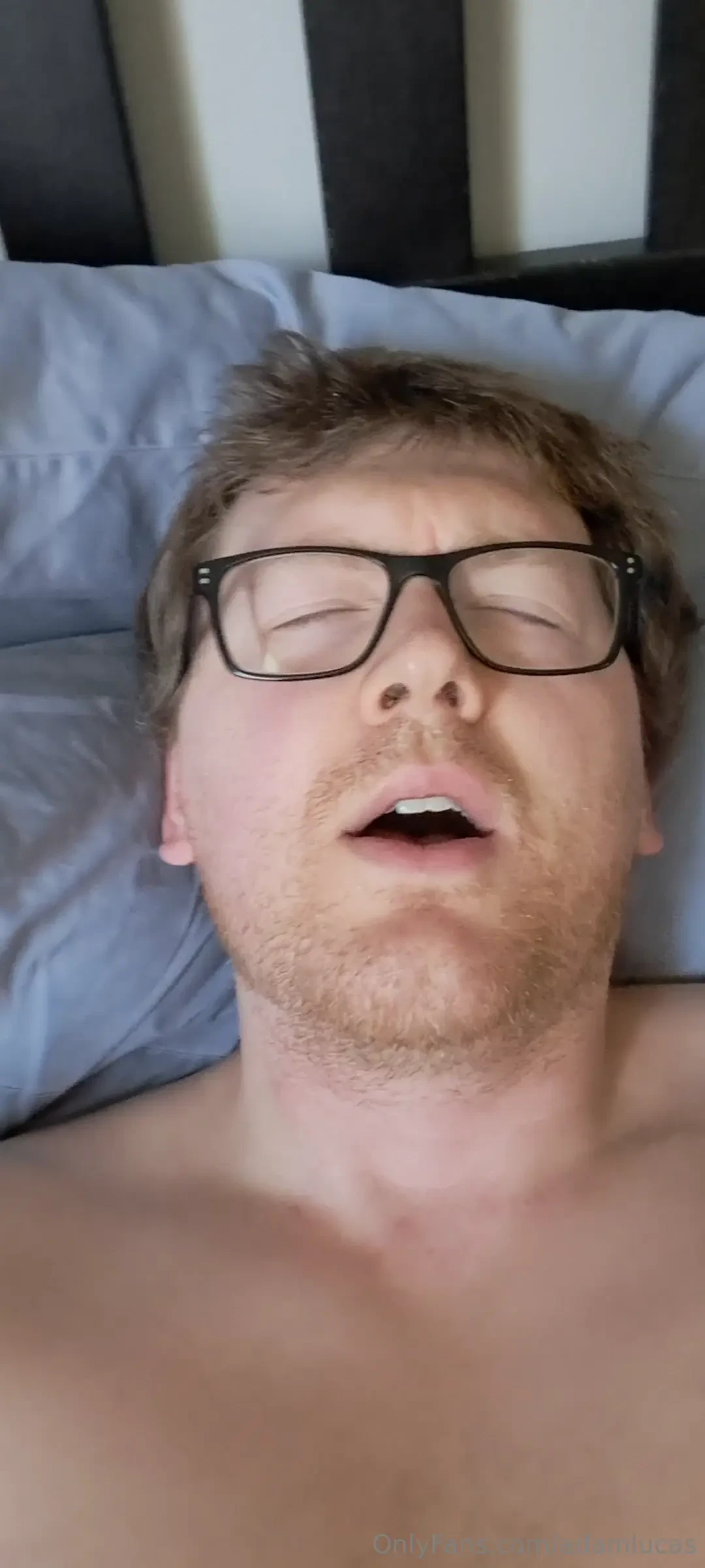 You ve been asking to see my face when i cum i hope you like this 