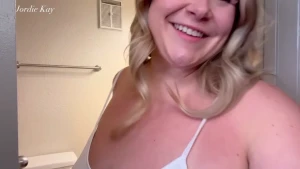 Piggy content sfw cleaning the bathroom my hot fat girlfriend series