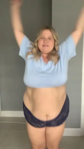 Giggly mini workout