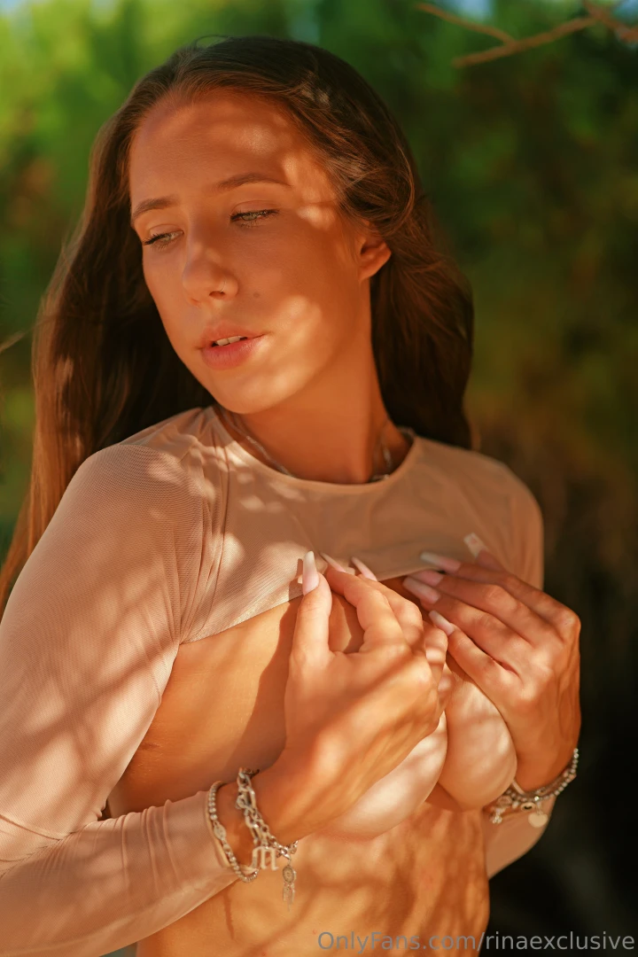 Welches findet ihr besser swipeeeee 