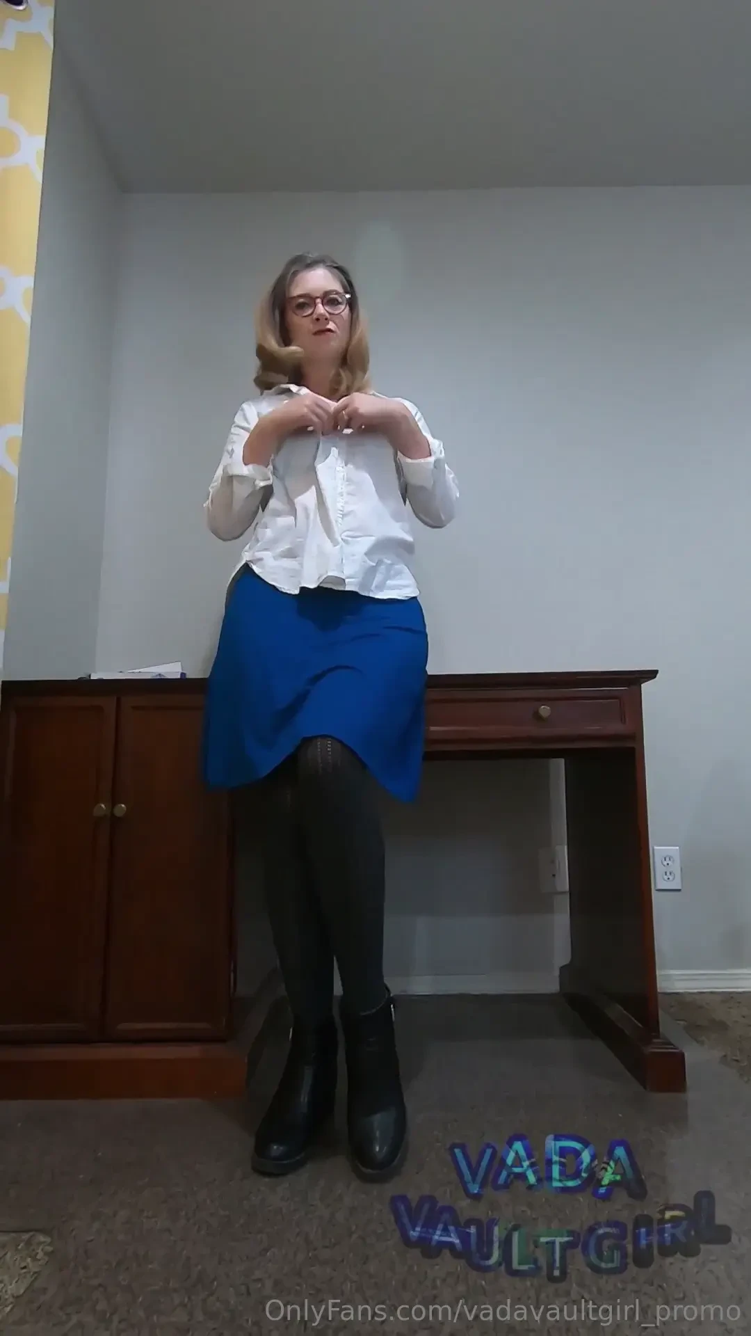 Bts video of the sexy secretary photoshoot is out now can t stop 