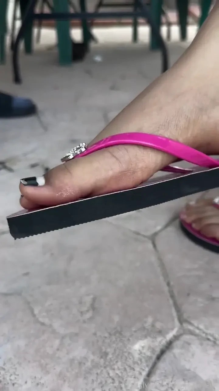 Under our feet comment u see what you think they smell like 