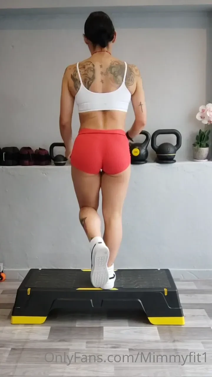 Amo el entrenamiento de pierna y gl teos 