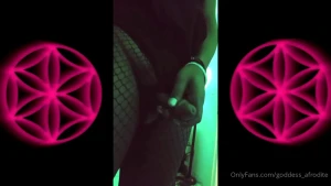 Goth girls always have the best dick