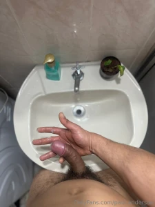 Sink can handle the water not my hardness kneel and worship every