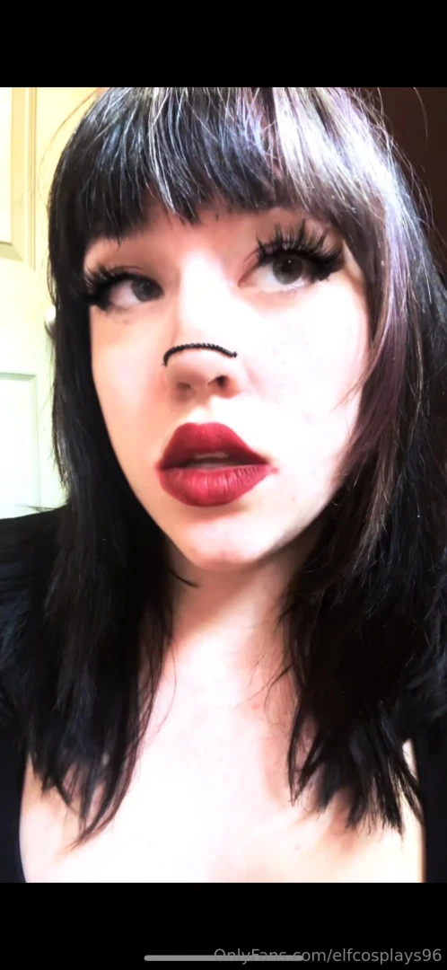 How bad do you want these lips on you 