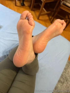 Samantha s sexy big and meaty soles part 23