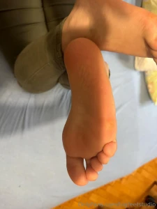 Samantha s sexy big and meaty soles part 21