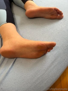 Red velvet s sexy giant feet part 8