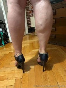 Lilibeth s sexy mature feet in high heels eu size 41 part 8