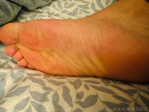 Cute soles sniff it good part 1